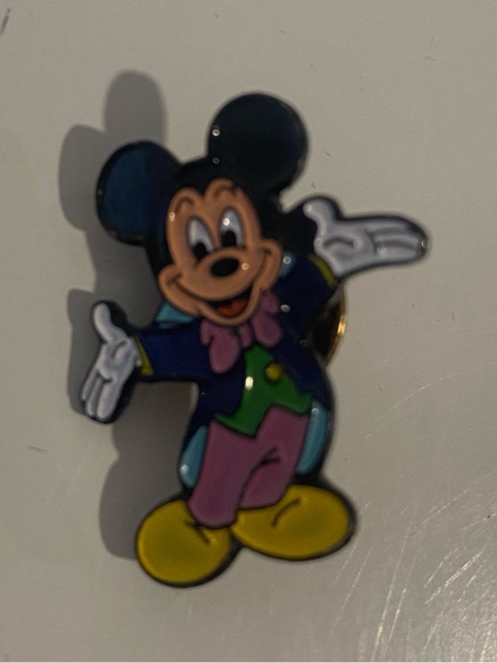 Vintage Disney Enamel Pin Lot Mickey Mouse Minnie Fantasia Sorcerer Pins - Picture 3 of 5